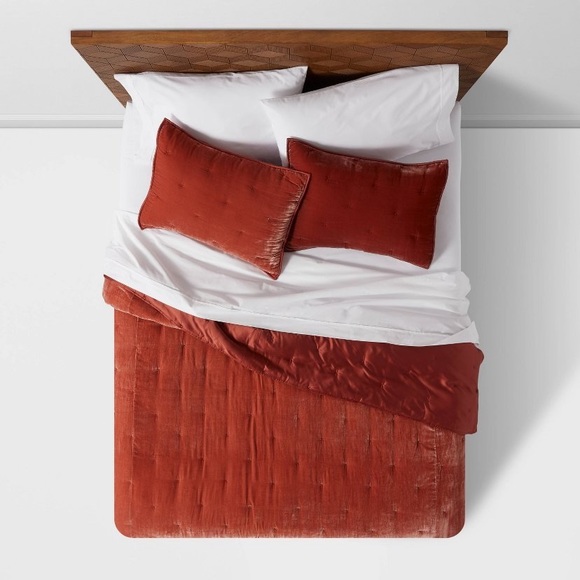Opalhouse Bedding Opalhouse New Tufted Stitch Velvet Quilt Bronze
